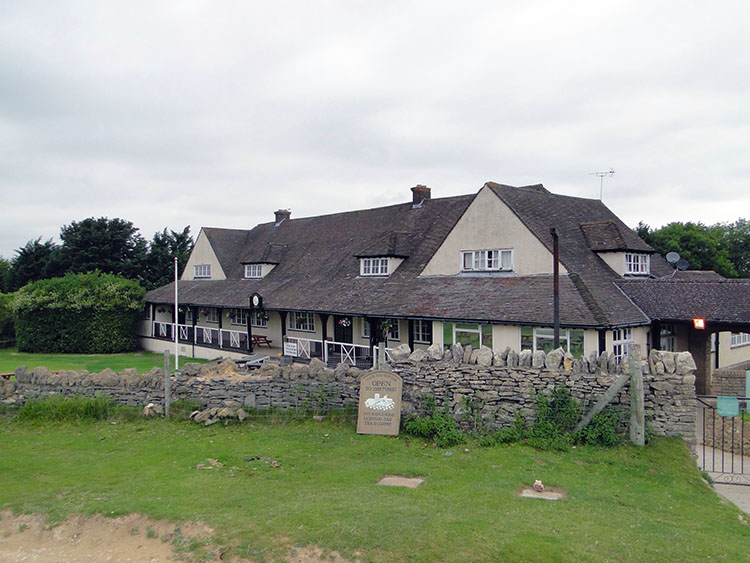 Cleeve Hill Golf Clubhouse