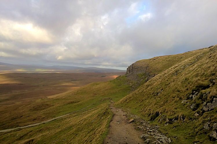 Pen-y-ghent East Flank
