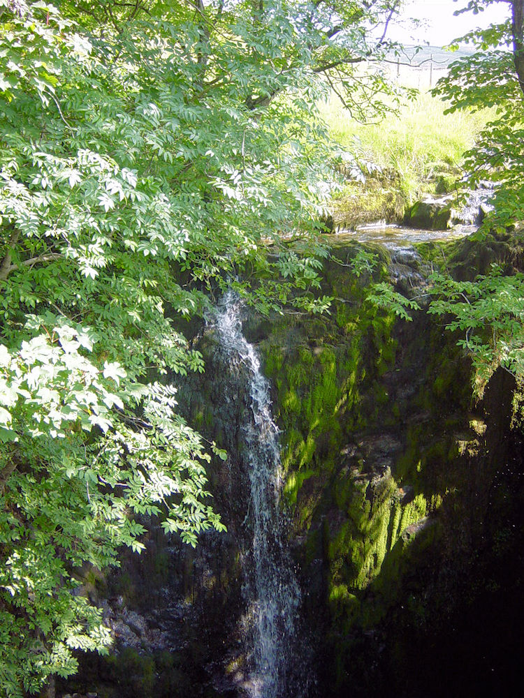 The plunge of Catrigg Force