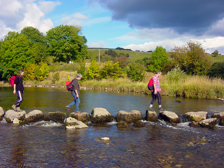 Stepping stones across the Wharfe at Linton