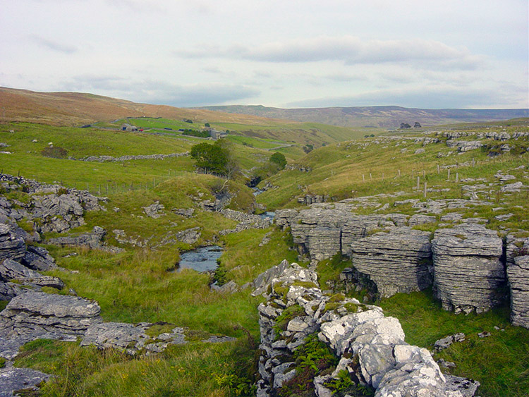 Pen-y-ghent Gill