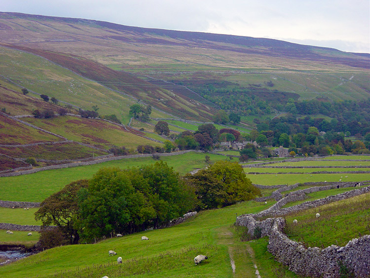 Heading back into Littondale