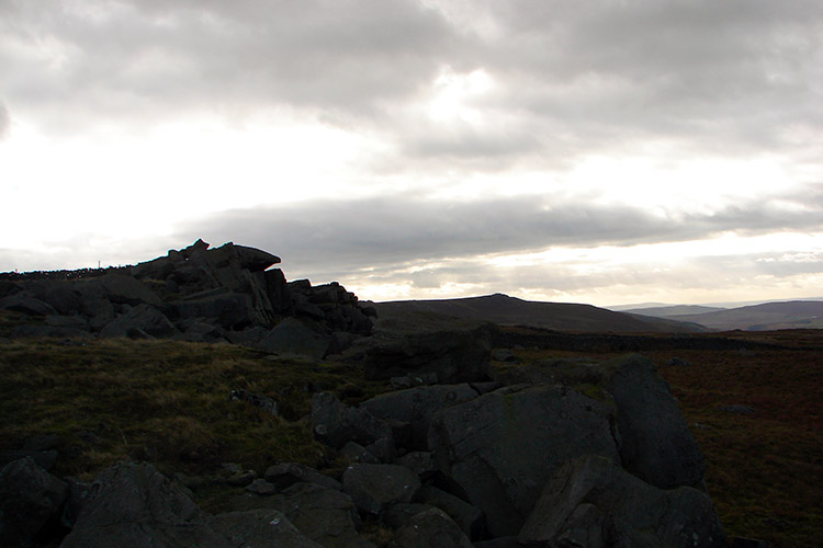 Gritstone outcrop on Sun Side Allotment