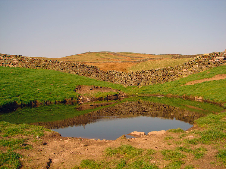 Approaching Penhill from the east