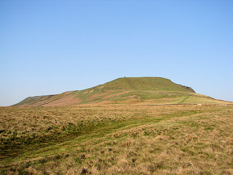 Penhill resembles Pen-y-ghent