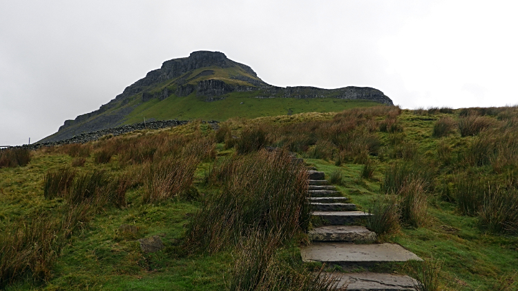 Climbing sharply to meet the Pennine Way