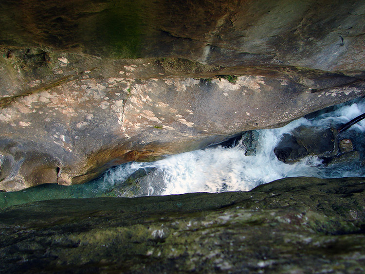 The incredible cut through the gorge at Sas Curbee