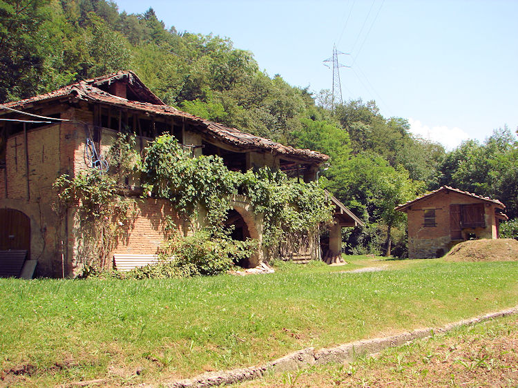 Buildings once part of the functioning brick furnace at Gali