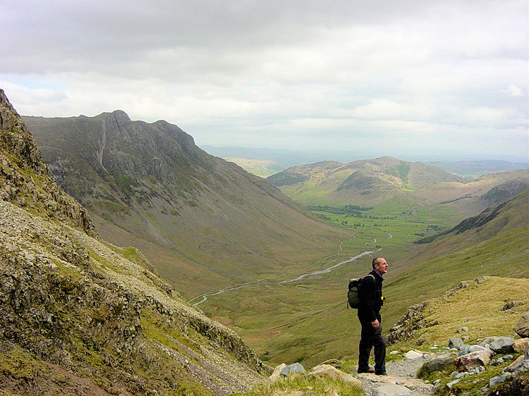 View to Mickleden from near Rossett Pike