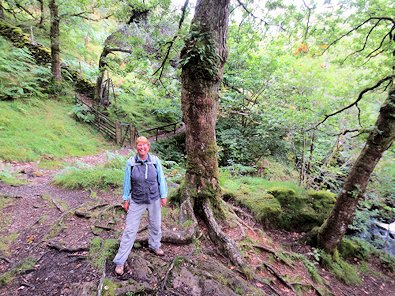 Di relaxes near Watendlath Beck after the first climb