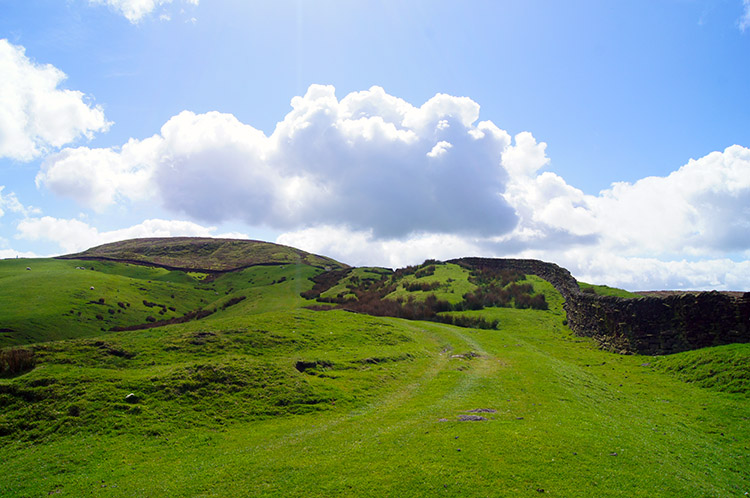 Climbing to Mellor Knoll