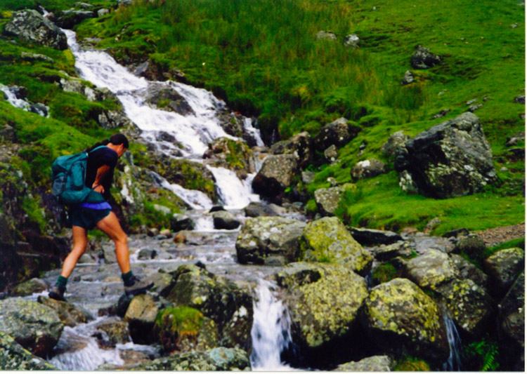 Deke crosses a feeder stream to Greenup Gill