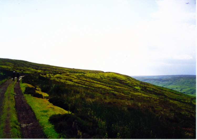 Following the old railway line across Farndale Moor