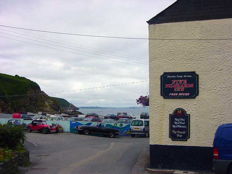 Five Pilchards Inn at Porthallow