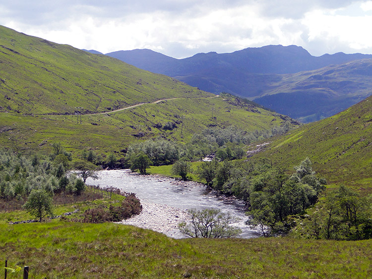 Descending from Carn Allt na Bradh to Glen Ling