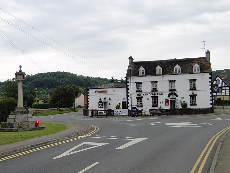 The Kings Head, King's Stanley