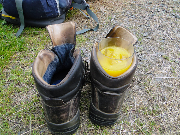 Walking Boot Drinks Holder