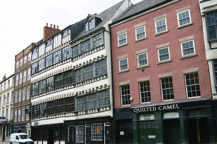 In centre is Bessie Surtees Jacobean House in Sandhill