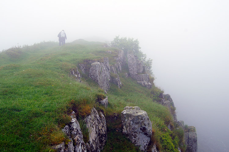 Close to the edge on Sewingshields Crags