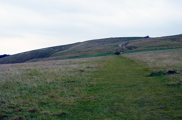 Climbing to Uffington Castle