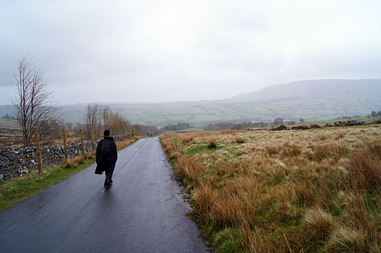 The road to Heol Senni