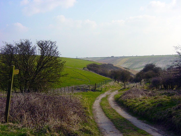 Path to Staxton Wold