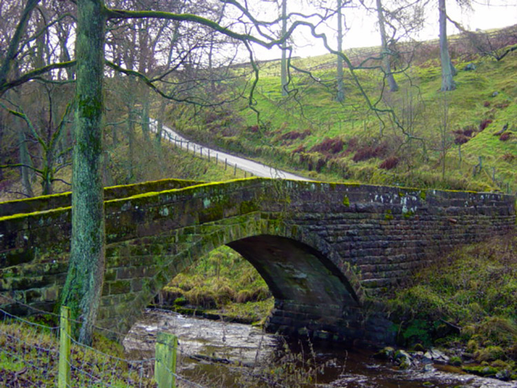 Bridge over River Nidd at New Houses