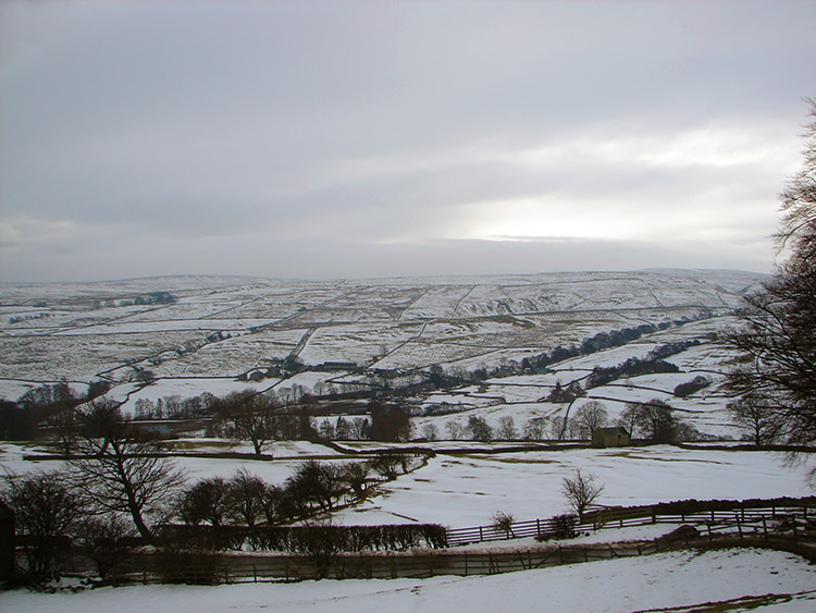 Looking east to Cockle Moor