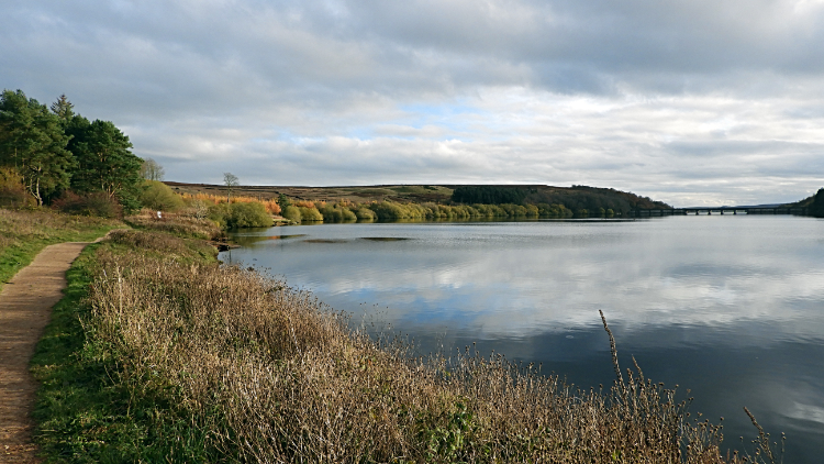 The north-east side path