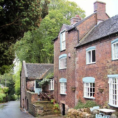 Cheddleton - cottages on Hollow Lane