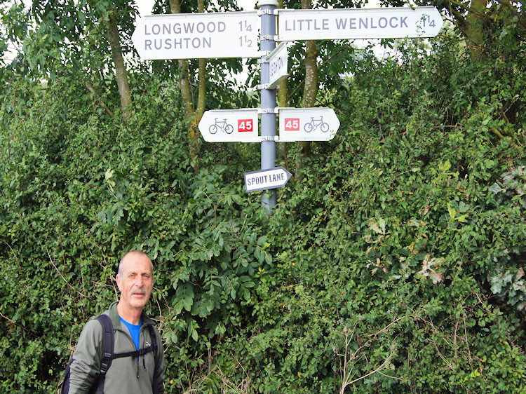 Road sign at Bank Farm on Spout Lane