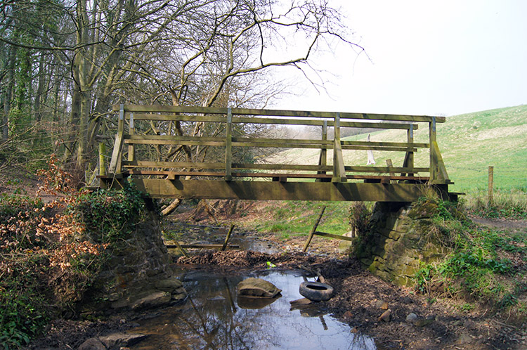 Footbridge over Stainsacre Beck