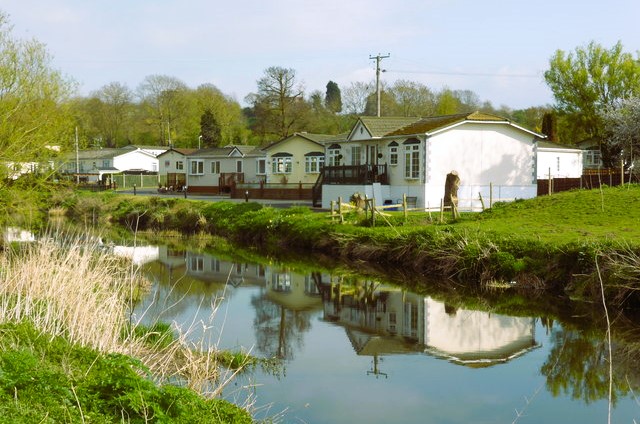 Oversley Mill Park and the River Arrow