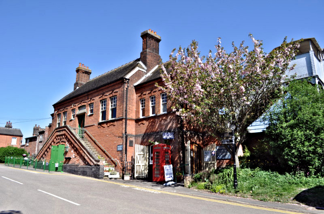 Chappel and Wakes Colne railway station