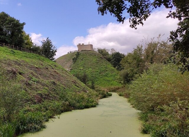 Clare Castle