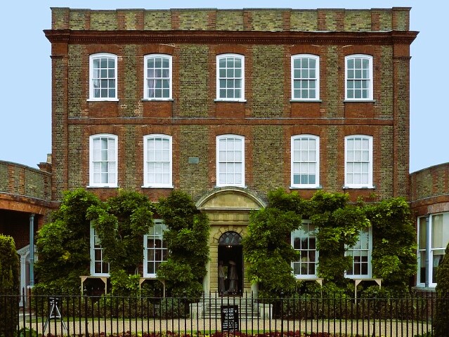 Peckover House