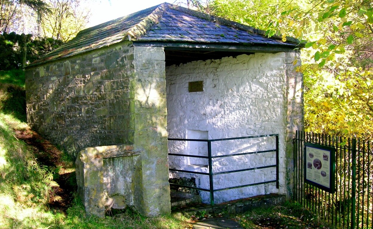 The old sulphurous well building