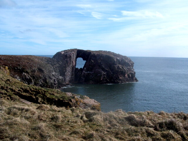 Sea Arch, Dunbuy Island