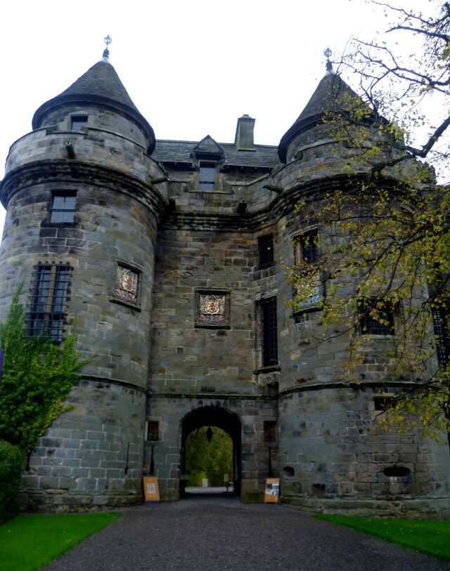 Gate to Falkland Palace