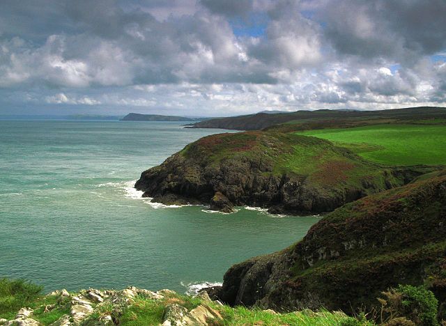 Carreg Wastad Point