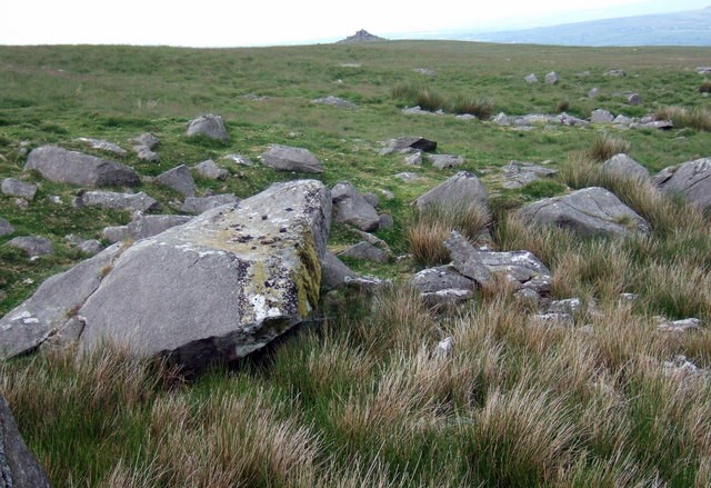 View to Carn Bica from Carn Sian