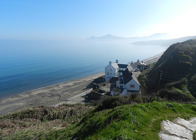 Beachside cottages at Morfa Nefyn