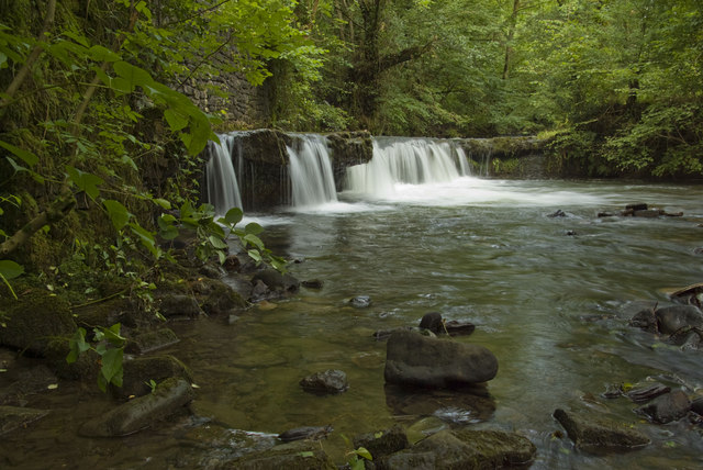 Gadlys Falls, River Dare