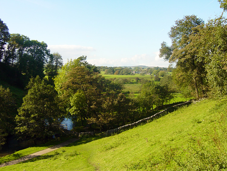 The view from the end of Wolfscote Dale