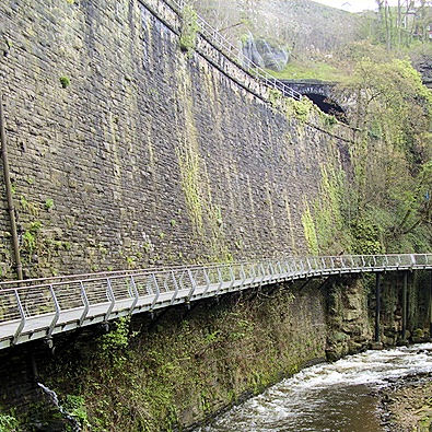 Clinging to the wall at New Mills