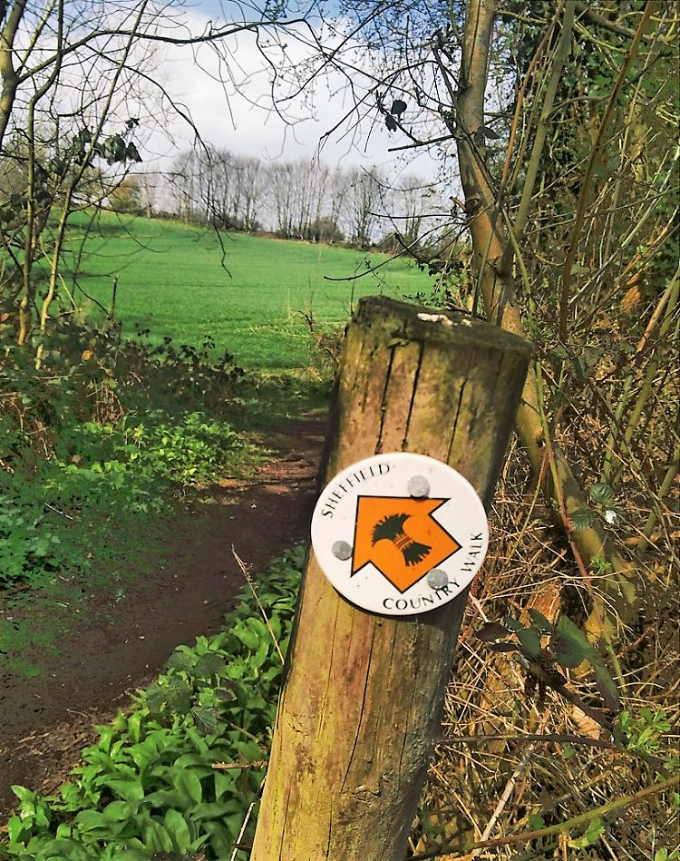 Sheffield Round Walk sign at Eckington