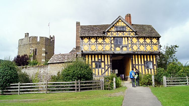 Stokesay Castle