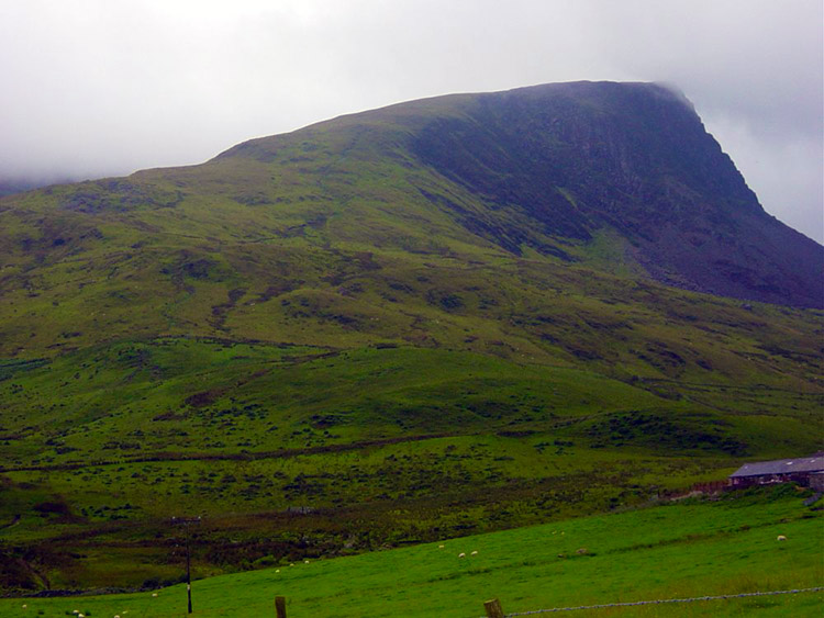 Y Garn as seen from the east near Rhyd-Ddu