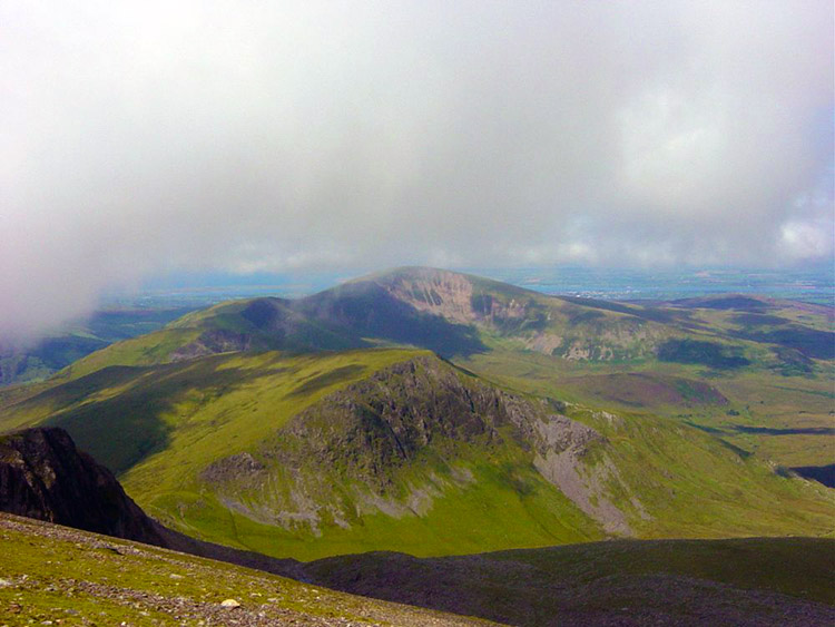 Cloud dispersed and views appeared on the descent