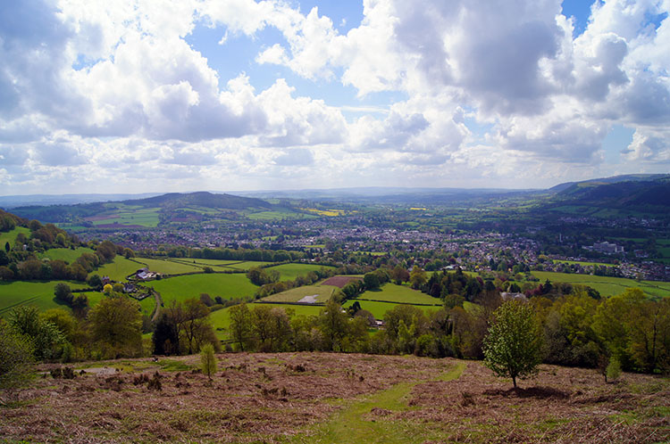 Abergavenny comes into view at Rholben